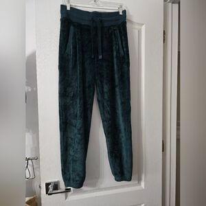 Athleta Double Cozy Karma Joggers